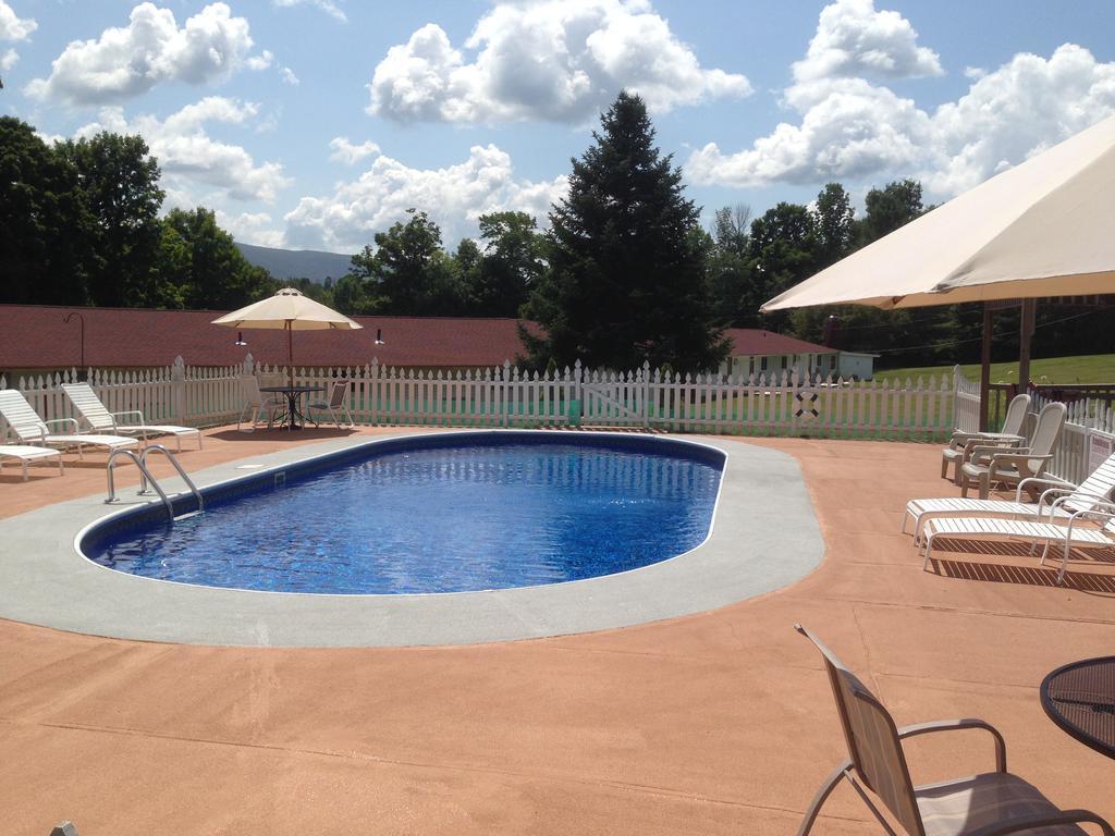 Four Winds Country Motel Manchester Esterno foto